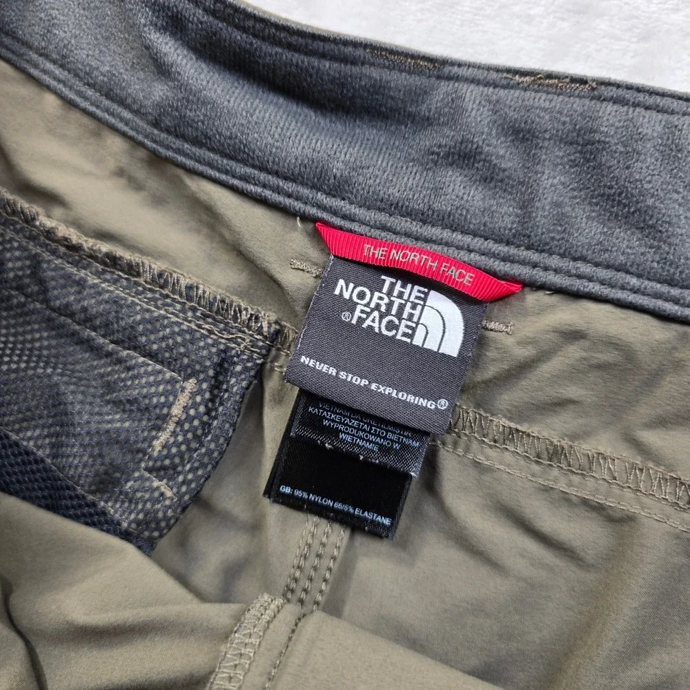 The North Face Hiking Shorts Mens 38 Olive‎ Green Nylon Stretch Convertible T738